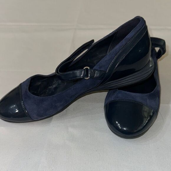 Cole Haan Grand OS Navy Blue Suede/Patten Leather Mary Jane’s Size 7 - Picture 9 of 9